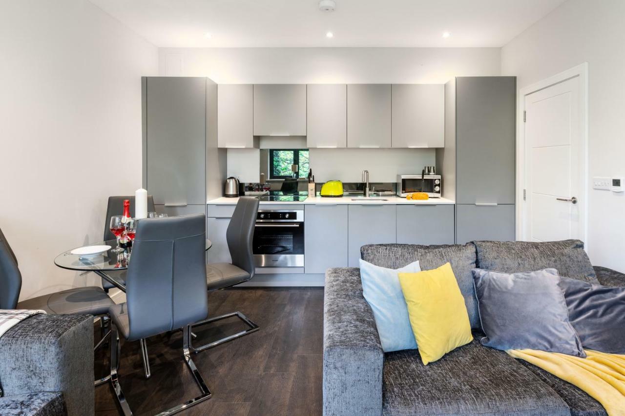 Homely - Watford Premier Apartments Extérieur photo