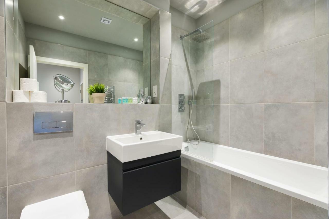 Homely - Watford Premier Apartments Extérieur photo